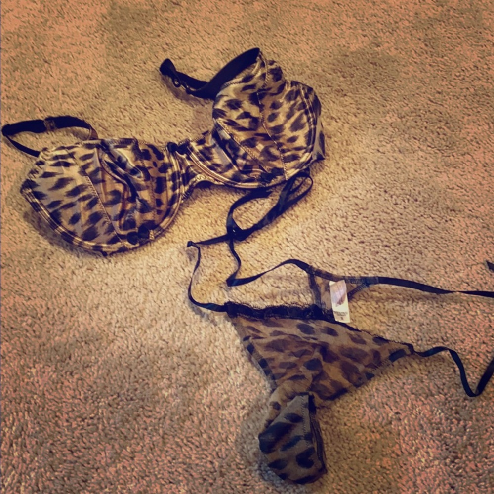 Bra and panty set